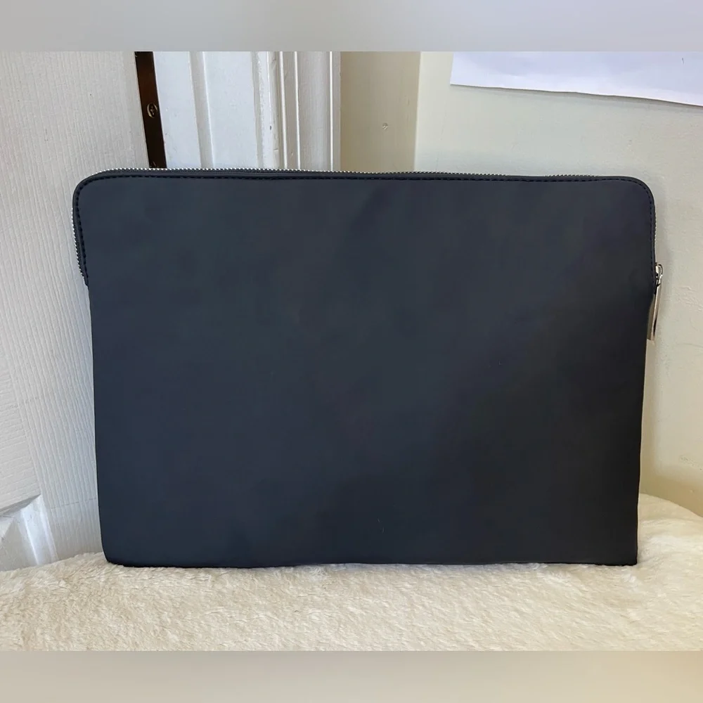 Dolce & Gabbana the one laptop case EUC